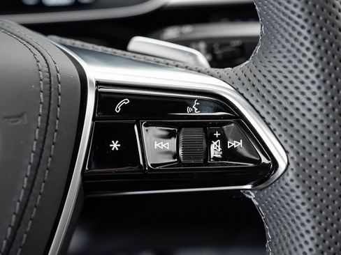 New 2025 Audi S8 image 13