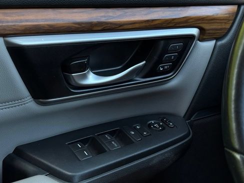 Used 2018 Honda CR-V EX-L image 19