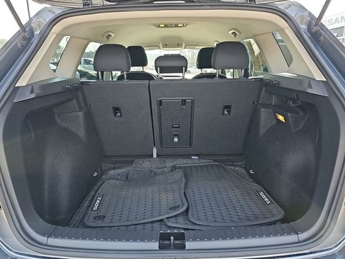 Used 2022 Volkswagen Taos S image 15