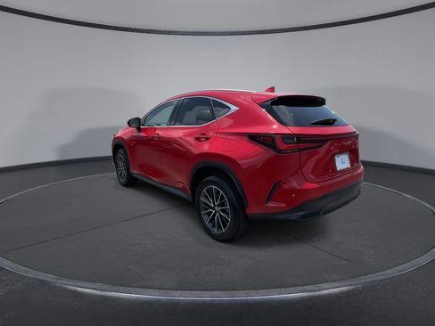 Used 2025 Lexus NX 250 FWD w/ Towing Package (2000 Lbs) image 2