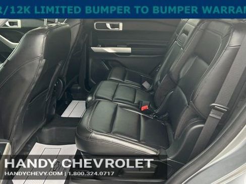 Used 2022 Ford Explorer XLT w/ Equipment Group 202A image 32
