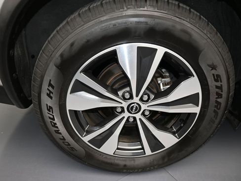 Used 2023 Nissan Murano SV image 38