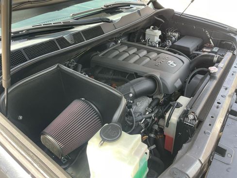 Used 2019 Toyota Tundra 1794 Edition AWD/4WD image 15