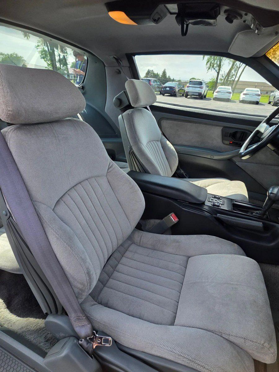Used 1987 Pontiac Firebird Trans Am RWD image 16