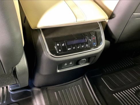 New 2026 Nissan Armada Platinum image 42