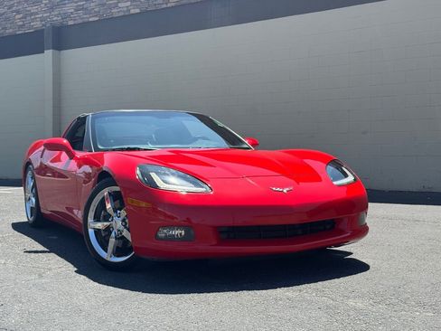 Used 2013 Chevrolet Corvette Coupe w/ 3LT Preferred Equipment Group RWD image 2