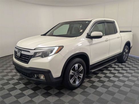 Used 2019 Honda Ridgeline RTL-T image 2