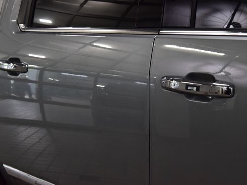 Used 2025 Chevrolet Silverado 2500 High Country w/ Technology Package AWD/4WD image 21