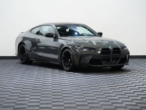 Used 2021 BMW M4 Competition w/ Executive Package RWD image 5