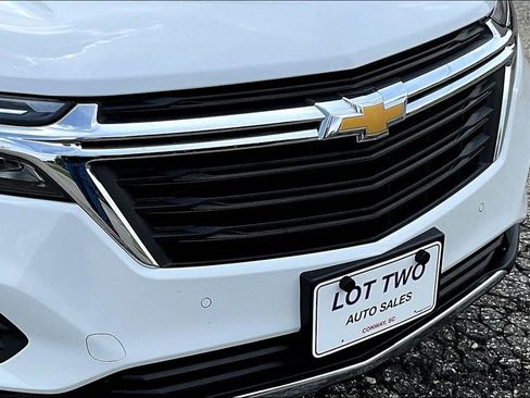 Used 2024 Chevrolet Equinox LT AWD/4WD image 35