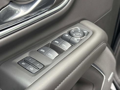 Used 2024 Chevrolet Tahoe LT w/ Luxury Package image 16