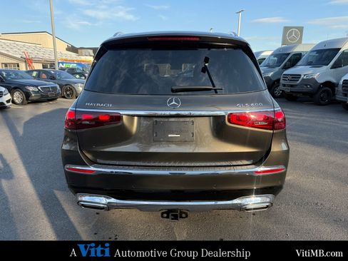 Certified 2024 Mercedes-Benz Maybach GLS 600 4MATIC image 7