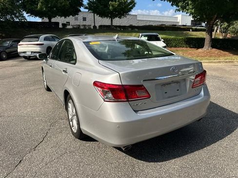 Used 2010 Lexus ES 350 FWD image 7