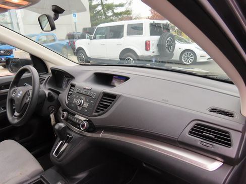 Used 2016 Honda CR-V SE image 15