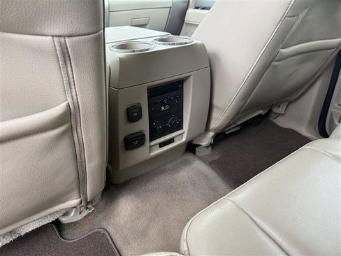 Used 2014 Ford Expedition Limited w/ Equipment Group 301A image 10