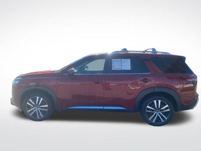 Used 2023 Nissan Pathfinder Platinum w/ Cargo Package
