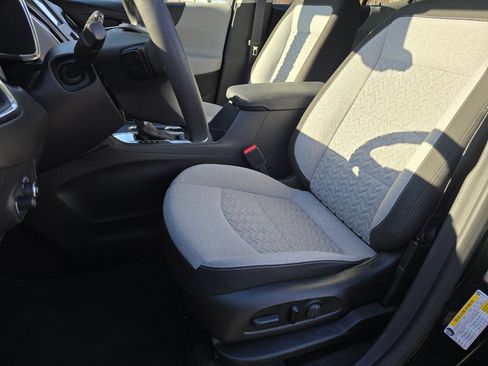 Used 2024 Chevrolet Equinox LS w/ LS Convenience Package image 28