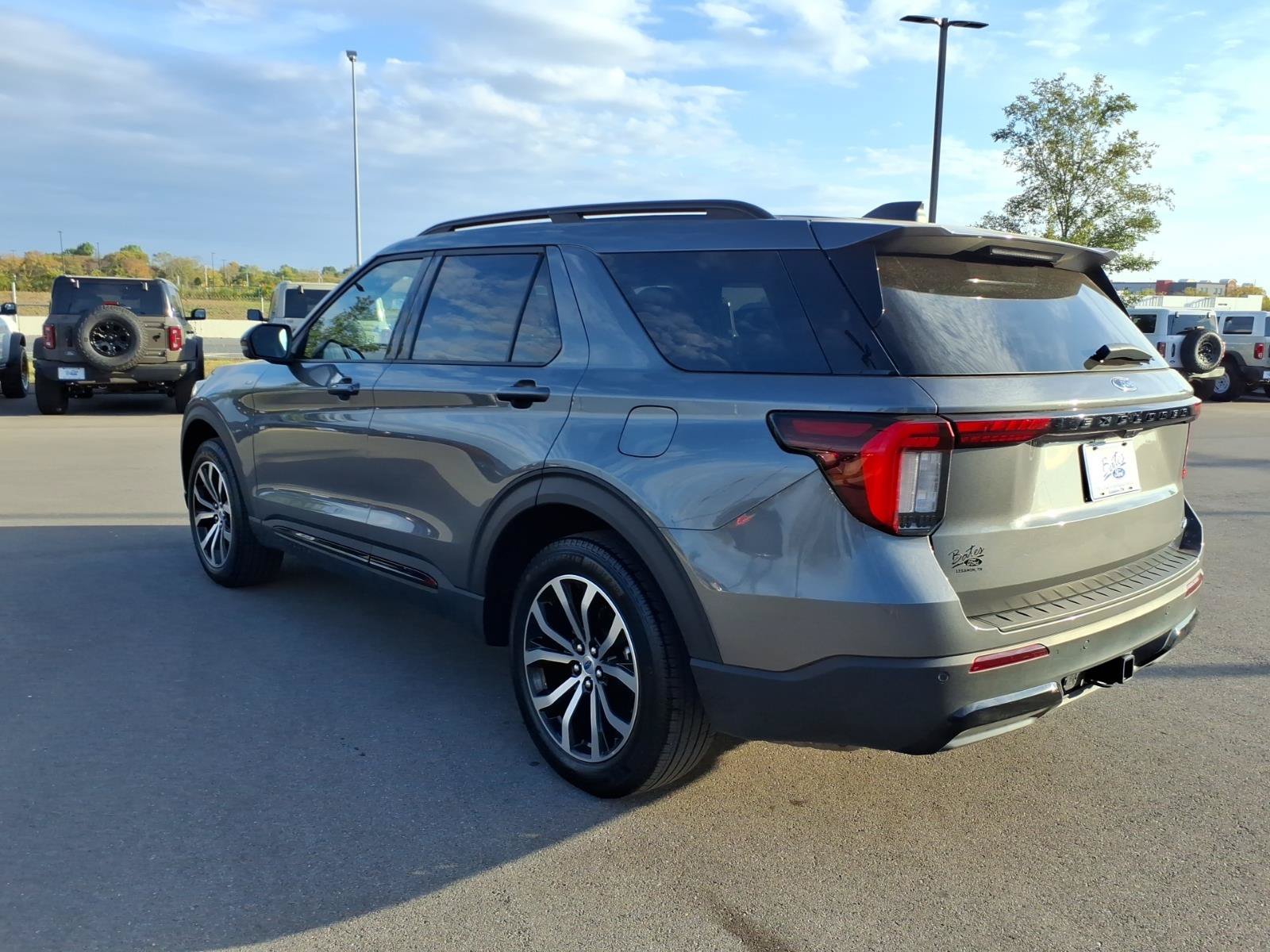 Certified 2026 Ford Explorer ST-Line AWD/4WD image 5