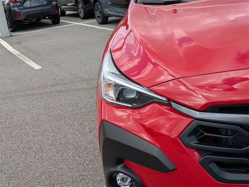 Certified 2025 Subaru Crosstrek 2.0i Premium image 8