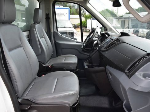 Used 2019 Ford Transit 350 156 DRW RWD image 9