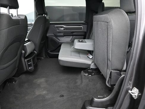 Used 2022 RAM 1500 Big Horn AWD/4WD image 24