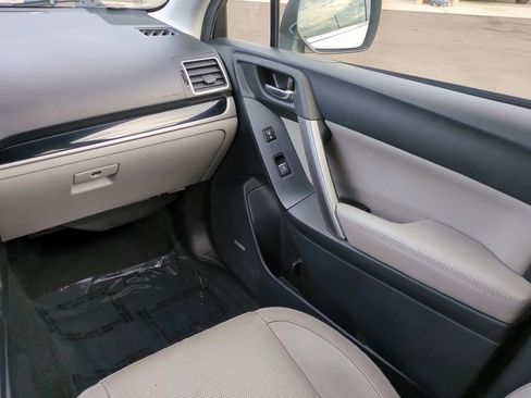 Used 2017 Subaru Forester 2.5i Limited image 15