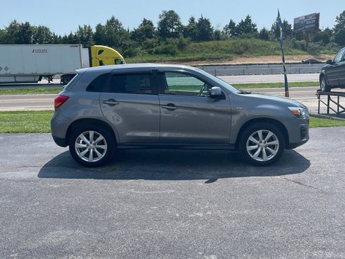 Used 2015 Mitsubishi Outlander Sport ES FWD image 6
