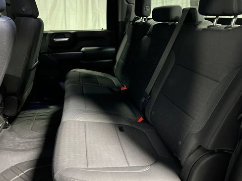 Used 2022 Chevrolet Silverado 2500 LT AWD/4WD image 20