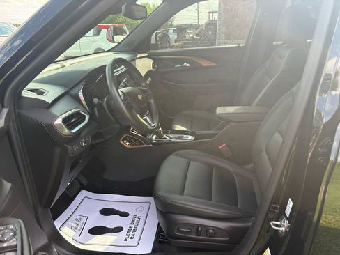 Used 2023 Chevrolet TrailBlazer ACTIV w/ Convenience Package FWD image 7