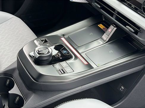 New 2026 Subaru Solterra image 14