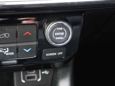 Used 2023 Jeep Compass Trailhawk image 30