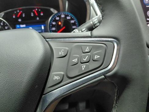 Used 2024 Chevrolet Equinox LT AWD/4WD image 31