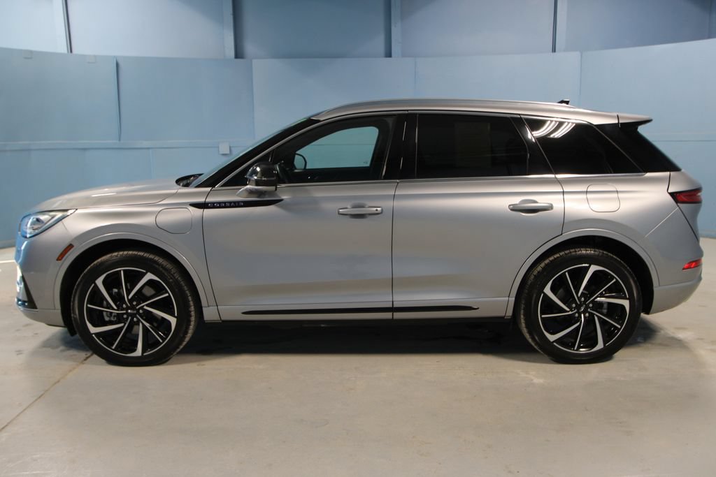 Used 2024 Lincoln Corsair Grand Touring w/ Equipment Group 301A AWD/4WD image 28