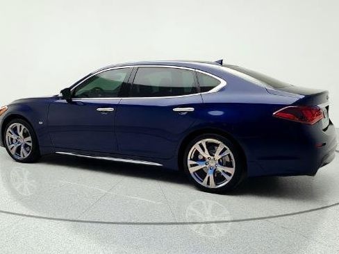 Used 2017 INFINITI Q70 L 3.7 RWD image 5