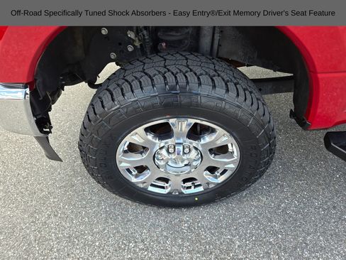 Used 2021 Ford F250 Lariat w/ Chrome Package image 17