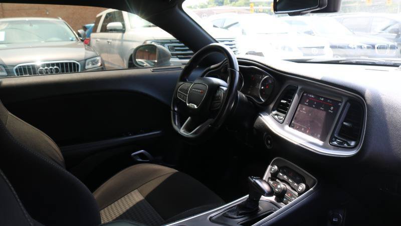 Used 2021 Dodge Challenger R/T w/ Performance Handling Group RWD image 22