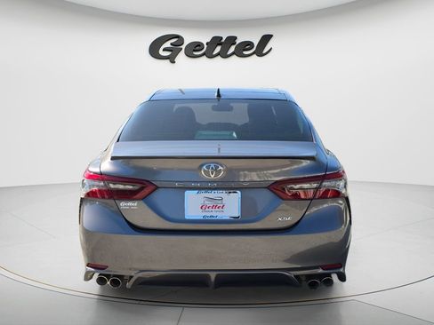 Used 2022 Toyota Camry XSE FWD image 5