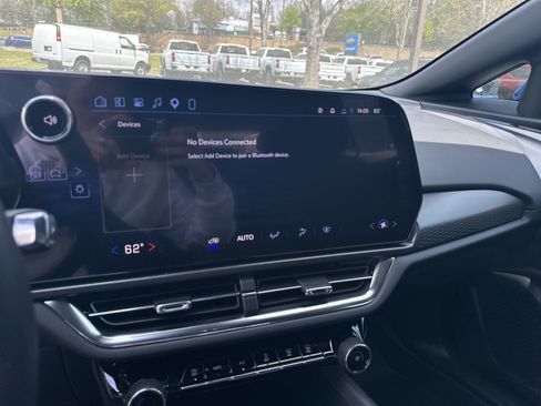 Certified 2026 Chevrolet Equinox EV LT image 23