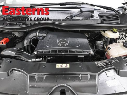 Used 2022 Mercedes-Benz Metris image 7
