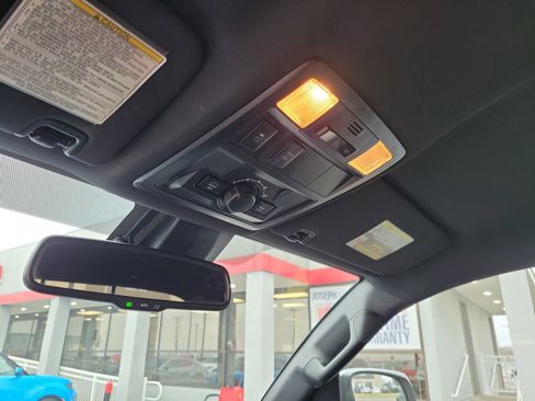 Used 2019 Toyota Tacoma TRD Off-Road w/ Technology Package image 36