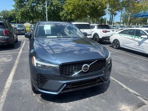 Used 2024 Volvo XC60 T8 Plus w/ Climate Package AWD/4WD image 2