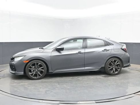 Used 2018 Honda Civic Sport image 6
