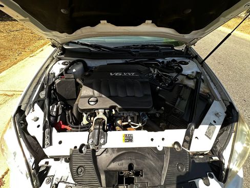 Used 2014 Chevrolet Impala Limited LS FWD image 12
