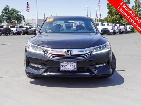 Used 2017 Honda Accord EX-L image 3