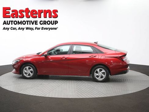 Used 2023 Hyundai Elantra SE w/ Cargo Package FWD image 60