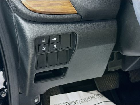 Used 2017 Honda CR-V EX-L image 10