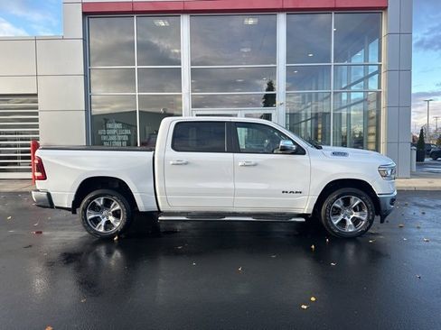 Used 2023 RAM 1500 Laramie image 13