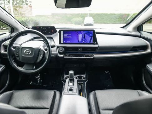 Used 2024 Toyota Prius XLE AWD/4WD image 14