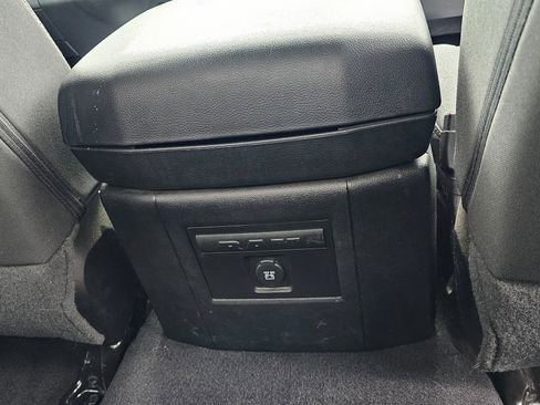 Used 2022 RAM 1500 Classic Warlock w/ Electronics Group image 12