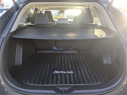 Used 2025 Toyota RAV4 XLE w/ Convenience Package FWD image 13